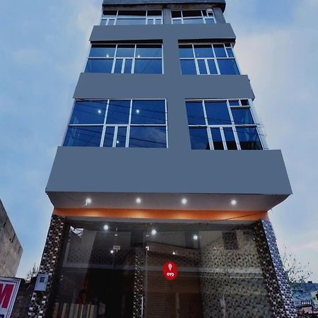 Hotel O Galaxy Nayagaon ภายนอก รูปภาพ