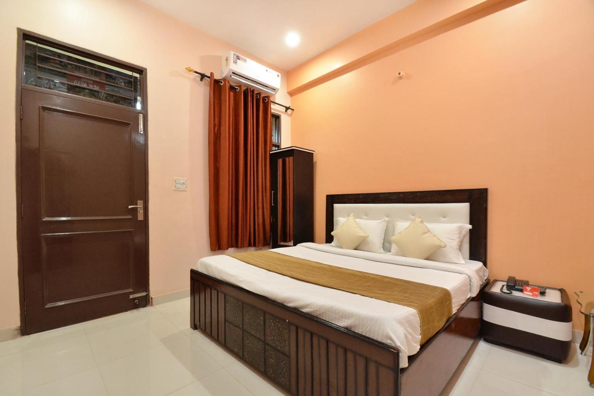 Hotel O Galaxy Nayagaon ภายนอก รูปภาพ