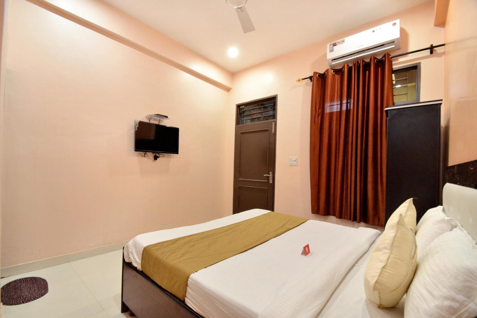 Hotel O Galaxy Nayagaon ภายนอก รูปภาพ